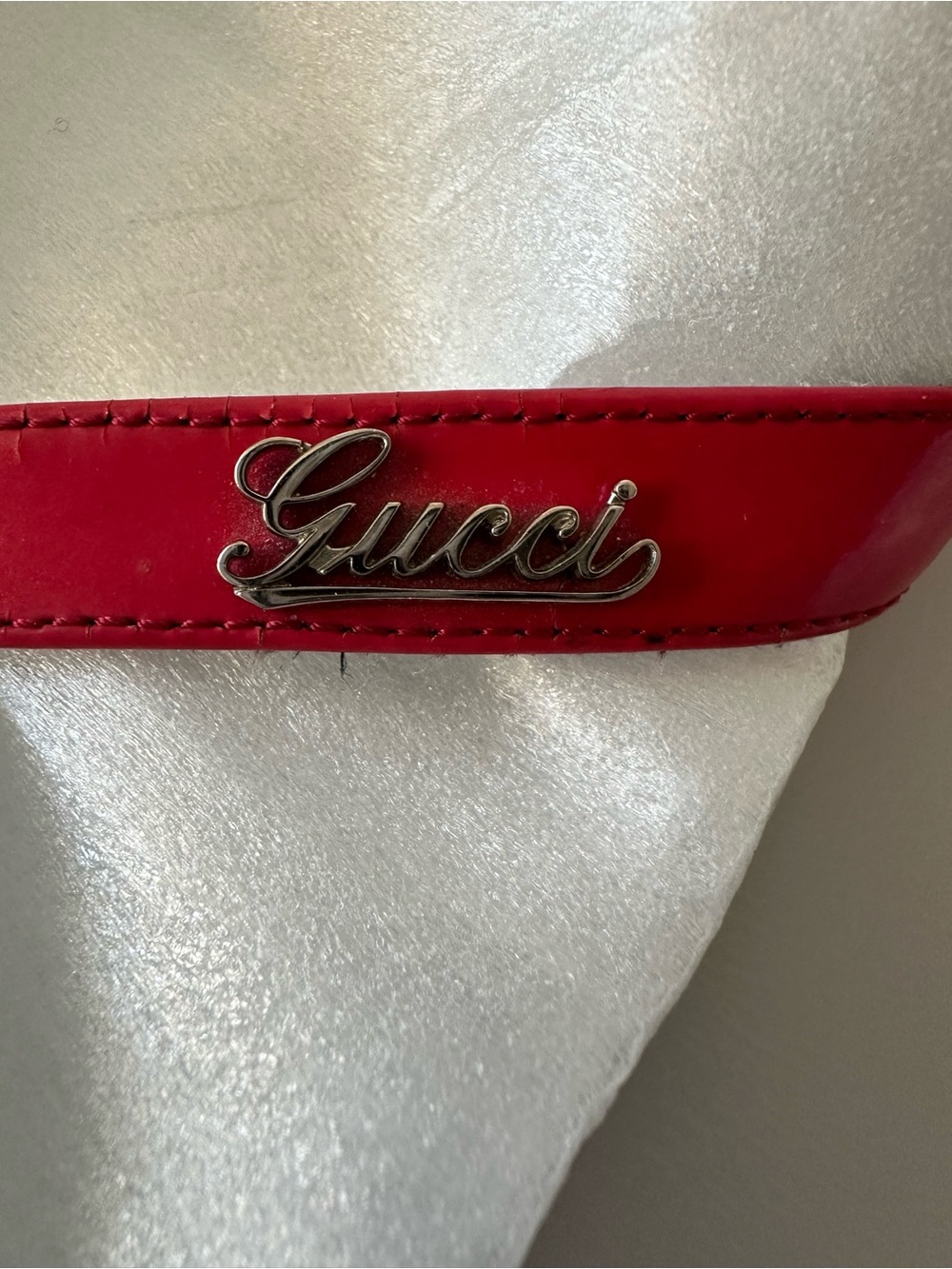 GUCCI Leather Thong Sandals Fuchsia Color in Original Box Made in Italy - Picture 5 of 10